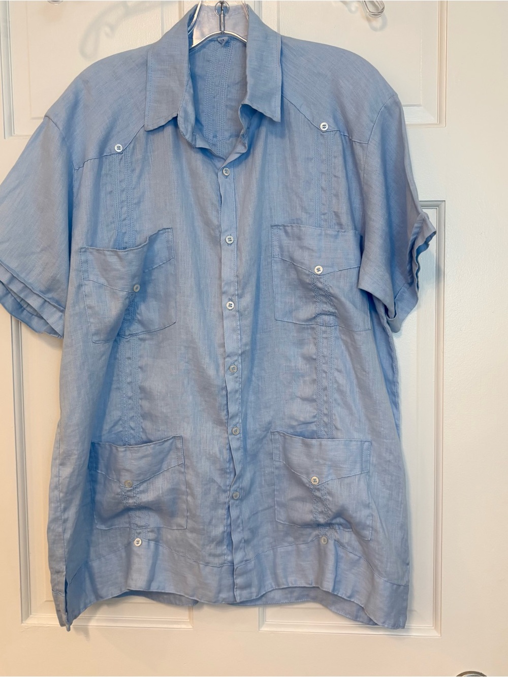 Men’s Linen Guayabera Shirt
